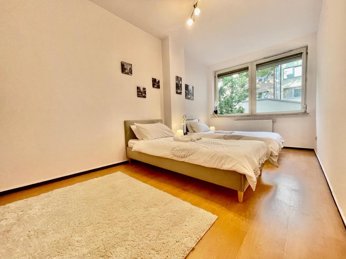 Warsaw Concierge Wola Ratusz Apartment Ngoại thất bức ảnh