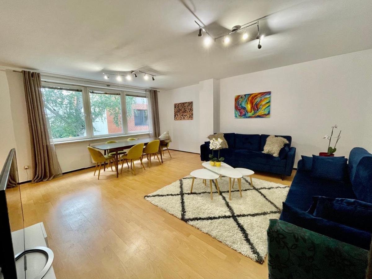 Warsaw Concierge Wola Ratusz Apartment Ngoại thất bức ảnh