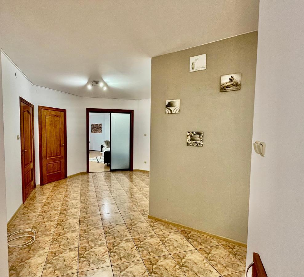 Warsaw Concierge Wola Ratusz Apartment Ngoại thất bức ảnh