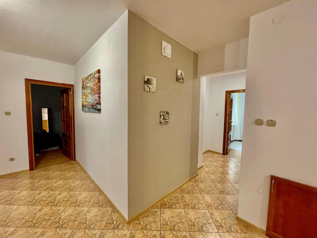 Warsaw Concierge Wola Ratusz Apartment Ngoại thất bức ảnh